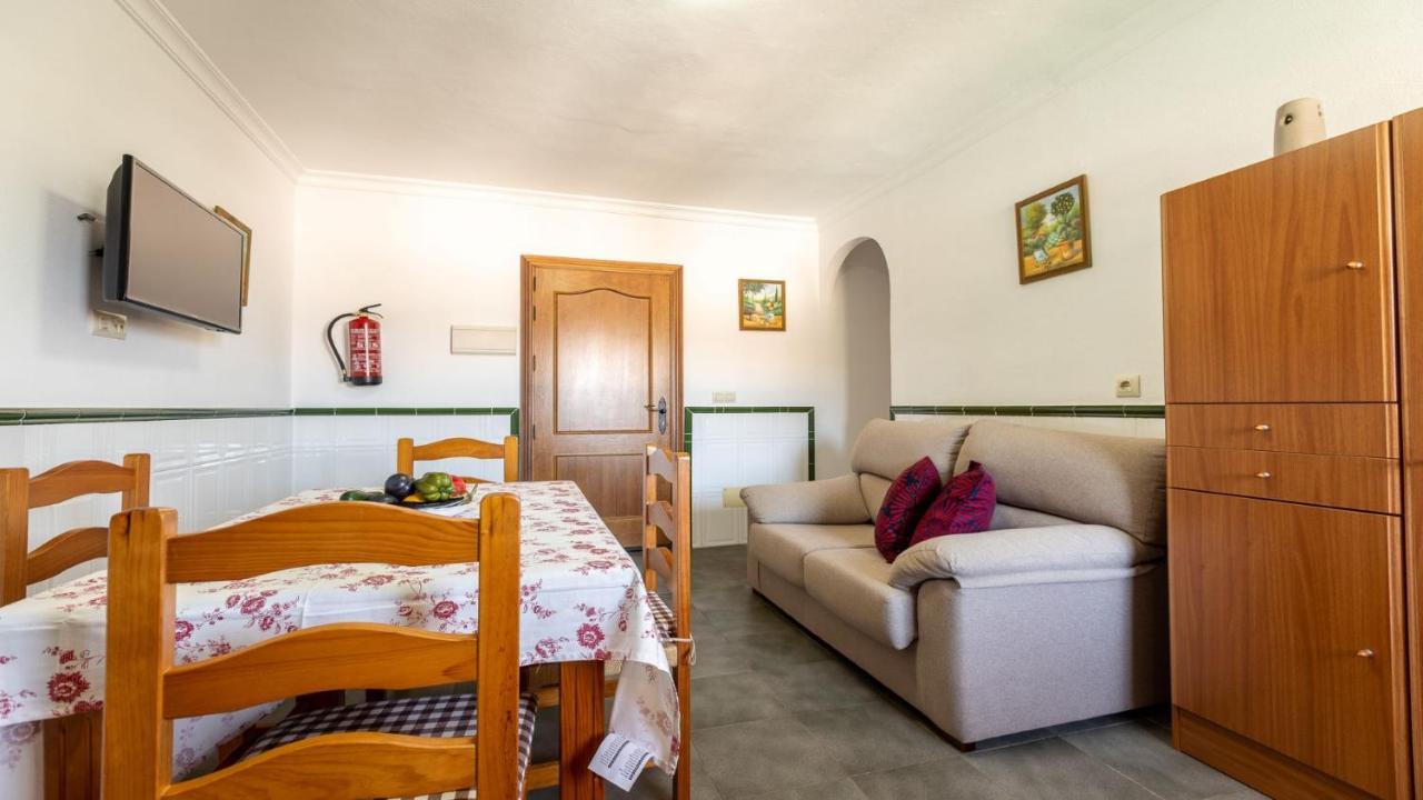 Apartamento Luz C โบโลเนีย ภายนอก รูปภาพ