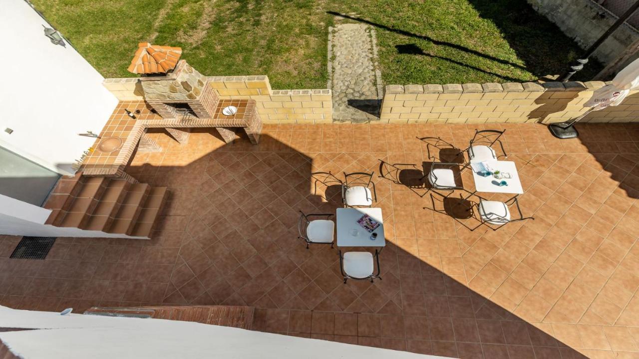 Apartamento Luz C โบโลเนีย ภายนอก รูปภาพ