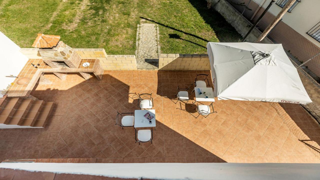 Apartamento Luz C โบโลเนีย ภายนอก รูปภาพ
