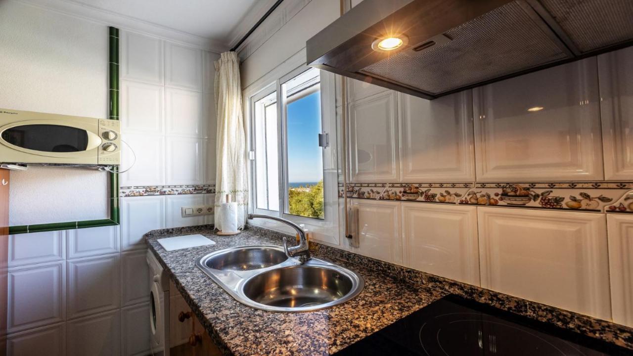 Apartamento Luz C โบโลเนีย ภายนอก รูปภาพ